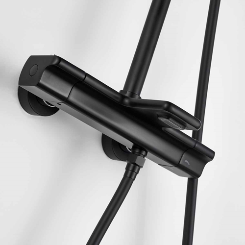 TAKDUSCHSET BATHLIFE STIMMA TAPP SVART CC150 MED Ø240 DUSCHHUVUD